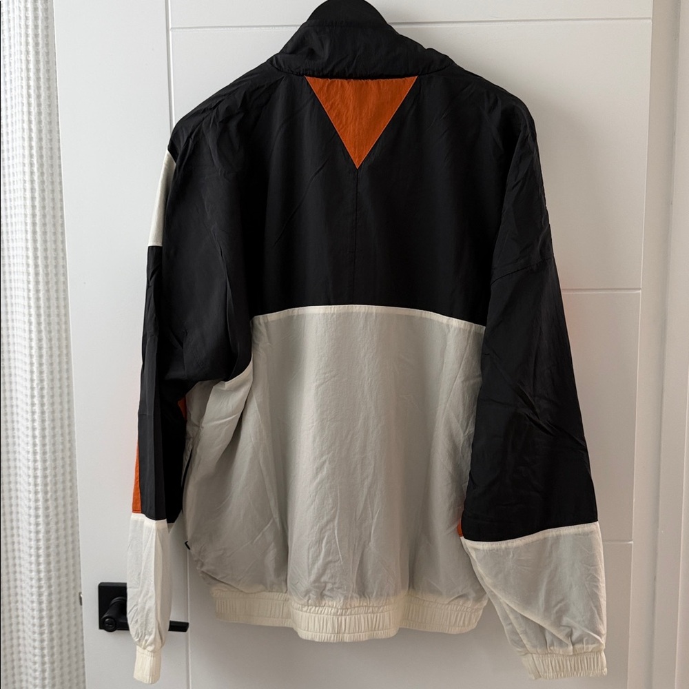 Hugo Boss Light Jacket - Picture 4 of 9